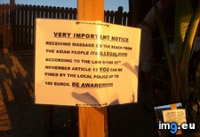 Tags: beach, funny, spanish (Pict. in My r/FUNNY favs)