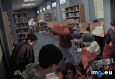 Tags: awesome, funny, terrifying (GIF in My r/FUNNY favs)