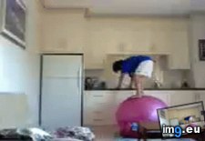 Tags: animated, ball, exercise, fall, funny, gif, hit, wall, woman (GIF in Alternative-News.tk)