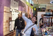 Tags: gaming, guy (Pict. in My r/GAMING favs)