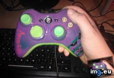 Tags: album, brother, controllers, cool, gaming, law, pretty, xbox (Pict. in My r/GAMING favs)