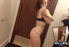 Tags: change, photos, quick, room (Pict. in My r/GONEWILD favs)