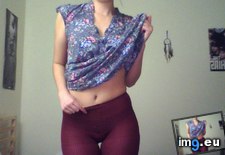 Tags: clothes, distracted (Pict. in My r/GONEWILD favs)