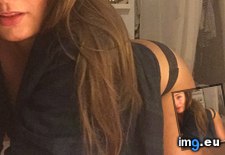 Tags: naked (Pict. in My r/GONEWILD favs)