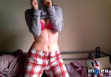 Tags: jimjams, stripping (Pict. in My r/GONEWILD favs)