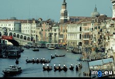 Tags: canal, grand (Pict. in National Geographic Photo Of The Day 2001-2009)