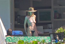 Tags: barts, bikini, candid, photos, sunbathing (Pict. in celebrity leaked fappening)