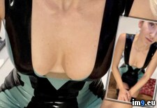 Herrin Lady Anja Gummi nutte Benjamin Fiegl isst sein Sperma Lady Anja sendet das Video davon lachend an seinen Chef Werner Kropius Mediamarkt Wernerkropius Benjaminfiegl annarosenmüller Wernerkropius kropiustransporte (#Whore #Video #Fetish #Latex #Lady #Chef #Lachend #Isst #Seinen #Sendet #Kropiustransporte) - 118 KB Tags: anja, chef, davon, fetish, isst, kropius, kropiustransporte, lachend, lady, latex, mediamarkt, sein, seinen, sendet, video, werner, whore (Pict. in #gumminutte #prostituierte #Annarosenmullerlatex #hureanna Rosenmüller #Vacbed.#spermazungenküsse)