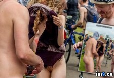 Tags: alicelushington, amateur, author, bikeride, exposed, nudist, public, wnbr (Pict. in Cycle courier and Author Alice Lushington nude in public (2))