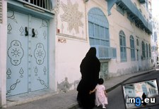 Tags: jiddah, stroll (Pict. in National Geographic Photo Of The Day 2001-2009)