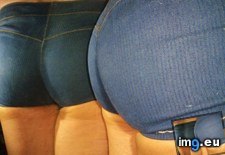 Tags: jeans, knallenge (Pict. in Mann,man in hot pants)