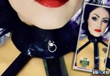 Tags:  (Pict. in Lady Blackdiamoond latexdomina melkt Sklave Benjamin fiegl dem Schwanz ab)