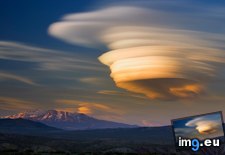 Tags: argentina, cloud, extinct, getty, images, lenticular, patagonia, sunset, volcano (Pict. in Best photos of March 2013)