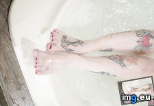 Tags: boobs, bubbles, emo, hot, luciana, porn, sexy, softcore, tits (Pict. in SuicideGirlsNow)
