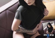 Tags: boobs, emo, girls, hot, iwanttobelieve, lunchbox, porn, tatoo, tits (Pict. in SuicideGirlsNow)
