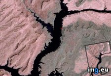 Tags: changing, colorado, gif, hite, images, lake, marina, path, powell, river, usgs (GIF in My r/MAPS favs)