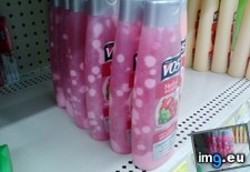 Tags: freezing, night, peculiar, shampoo, stocking, was, way (Pict. in My r/MILDLYINTERESTING favs)