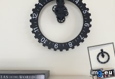 Tags: clock, face, hand, hour, moves (Pict. in My r/MILDLYINTERESTING favs)