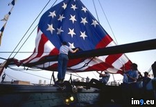 Tags: flag, glory, old, ship, usa (Pict. in National Geographic Photo Of The Day 2001-2009)