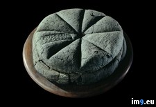 Tags: bread, carbonised, loaf, pompeii (Pict. in My r/PICS favs)