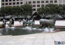 Tags: creating, fountain, illusion, movement, water (Pict. in My r/PICS favs)