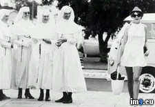 Tags: nuns, woman (Pict. in My r/PICS favs)