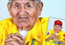 Tags: chester, code, died, living, member, navajo, nez, talkers, wwii (Pict. in My r/PICS favs)