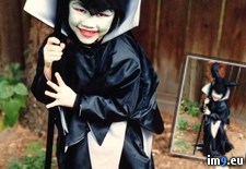 Tags: costumes, dressed, girl, halloween, maleficent, mom, one, she, sle, was, year (Pict. in My r/PICS favs)