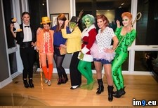 Tags: carrey, costume, did, friends, girl, group, halloween, row, two, years (Pict. in My r/PICS favs)