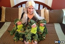 Tags: dragons, for, had, halloween, queen, sister, triplets, year (Pict. in My r/PICS favs)