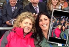 Tags: couple, ireland, minister, photobombs, prime, suspecting, women (Pict. in My r/PICS favs)