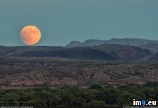 Tags: blood, eclipse, mexico, moon, solar (Pict. in My r/PICS favs)