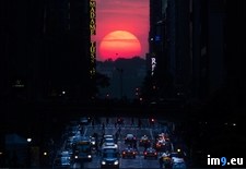 Tags: grid, line, locally, manhattan, manhattanhenge, perfectly, street, sunset (Pict. in My r/PICS favs)