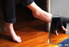 Tags: feet, soles, wife (Pict. in Italian wife feet)
