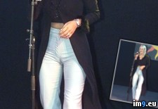 Tags: cameltoe, image (Pict. in Celebrity Cameltoe)