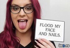 Tags:  (Pict. in Suczka23 tribute to my nails please)