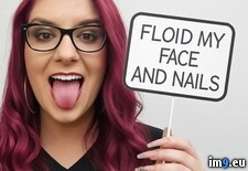 Tags:  (Pict. in Suczka23 tribute to my nails please)