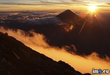 Tags: acatenango, guatemala, sunrise, volcano (Pict. in Beautiful photos and wallpapers)