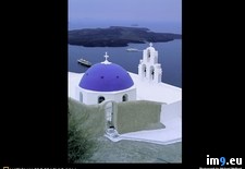 Tags: church, thera (Pict. in National Geographic Photo Of The Day 2001-2009)