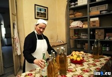 Tags: lunch, vatican (Pict. in National Geographic Photo Of The Day 2001-2009)