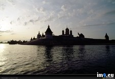 Tags: cathedral, river, volga (Pict. in National Geographic Photo Of The Day 2001-2009)