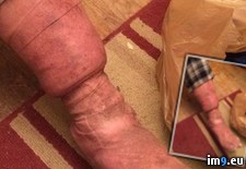 Tags: dad, feet, wtf (Pict. in My r/WTF favs)